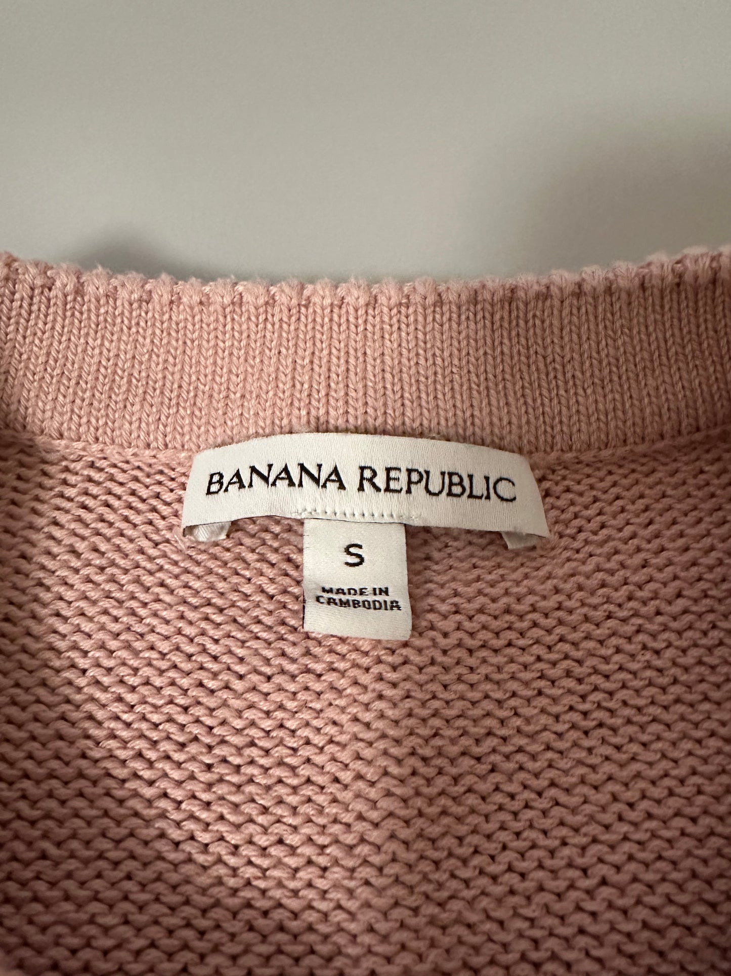 Banana Republic Cotton and Silk Pink Crewneck Sweater | Size Small