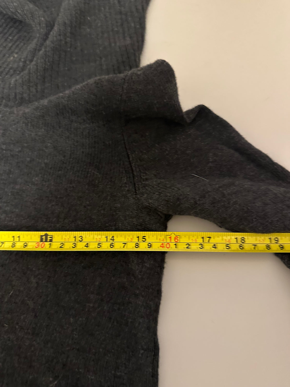 Gap Charcoal Gray Wool Blend Cowl Neck Long Sleeve Sweater | Size Small