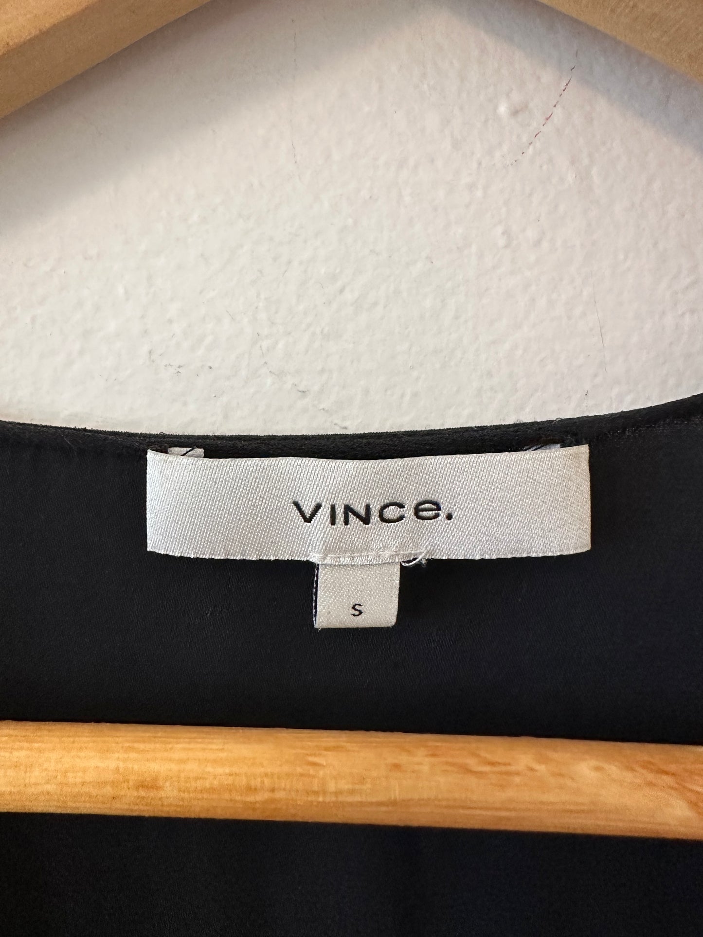 Vince Black Silk Blend V-Neck Short Sleeve Shirt | Size Small