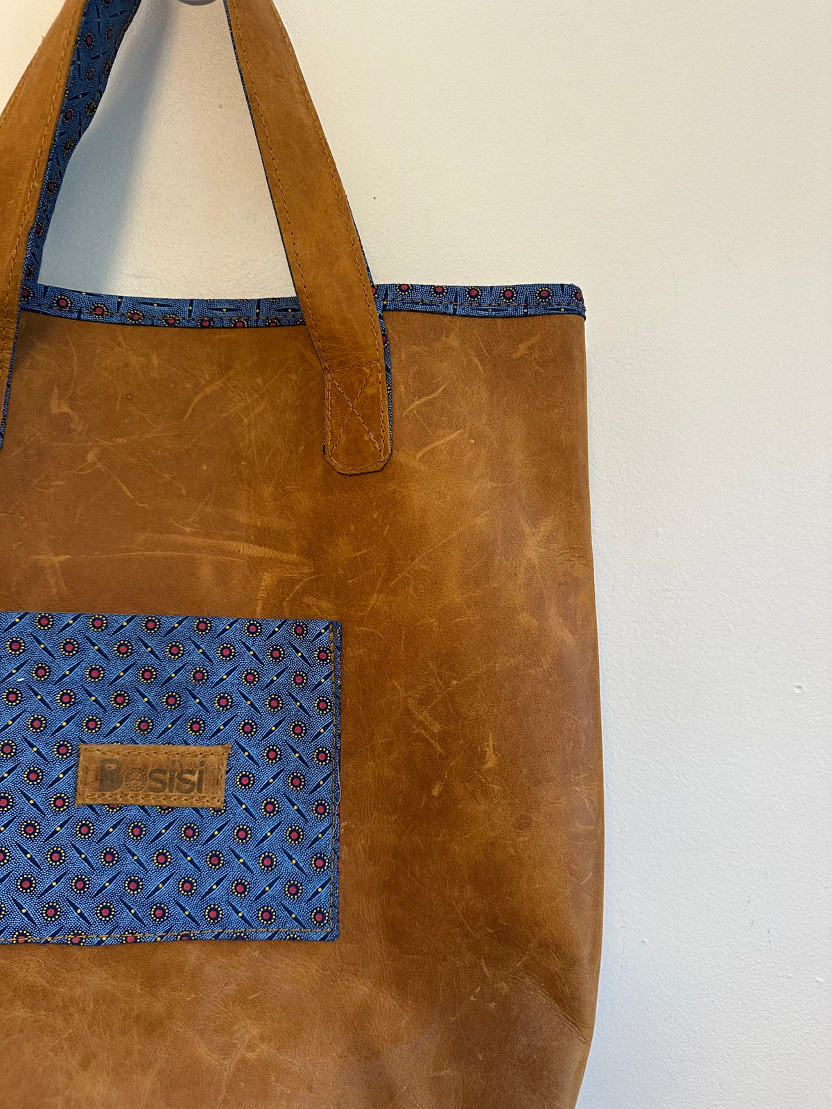 Besisi Distressed Brown Leather Tote Bag with Blue Geometric Trim