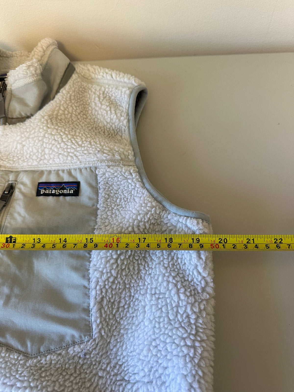 Patagonia Classic Retro-X Fleece Vest in Pelican Gray | Size Large