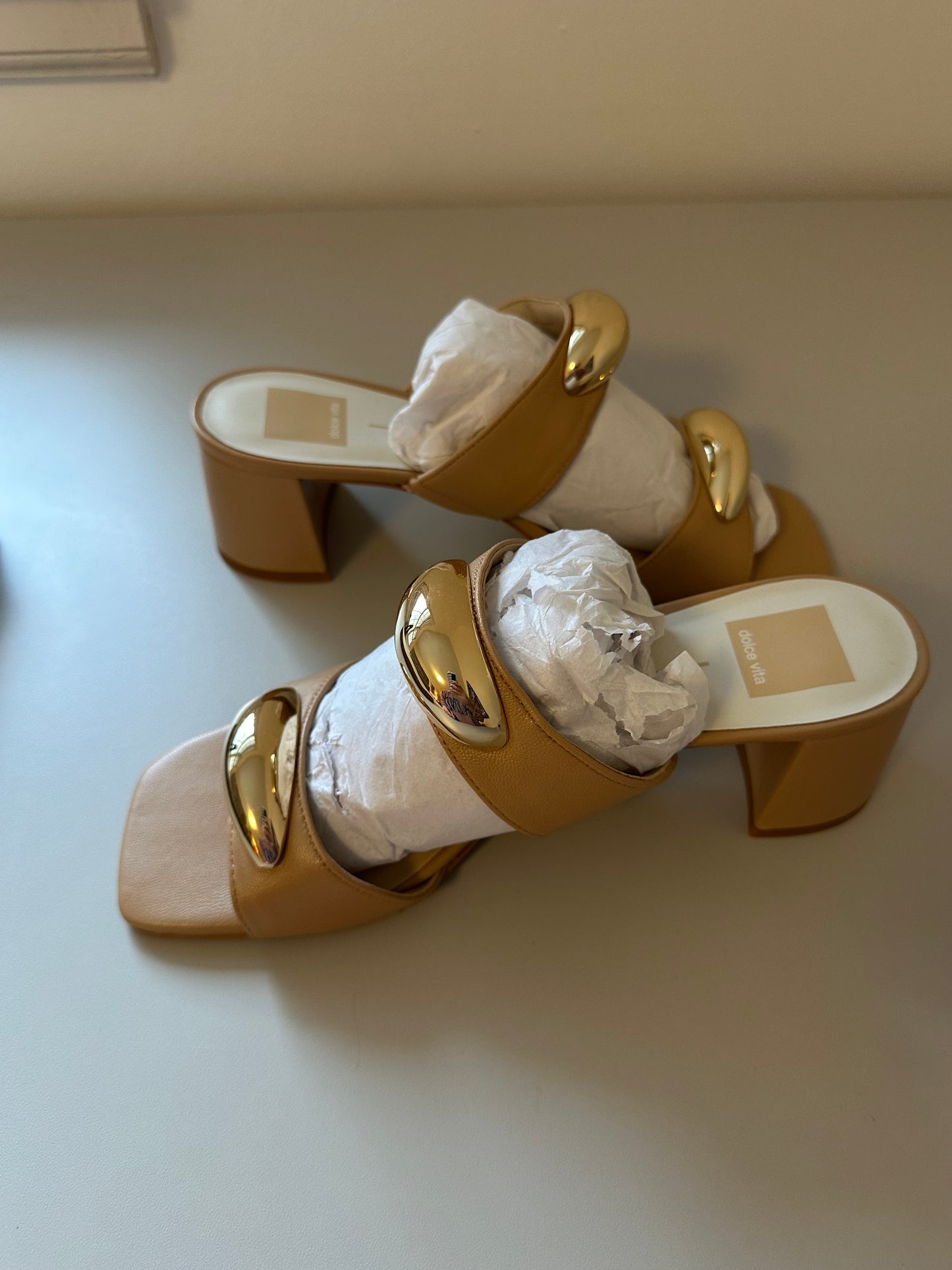 New Dolce Vita Barnet Light Tan Leather Heels | Size 8.5