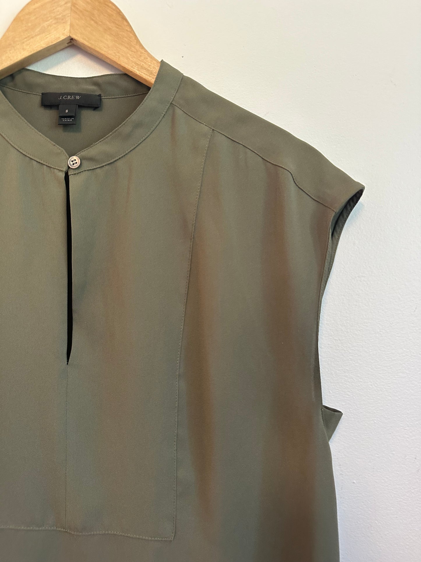 J. Crew Olive Green Sleeveless Band Collar Blouse | Size Small