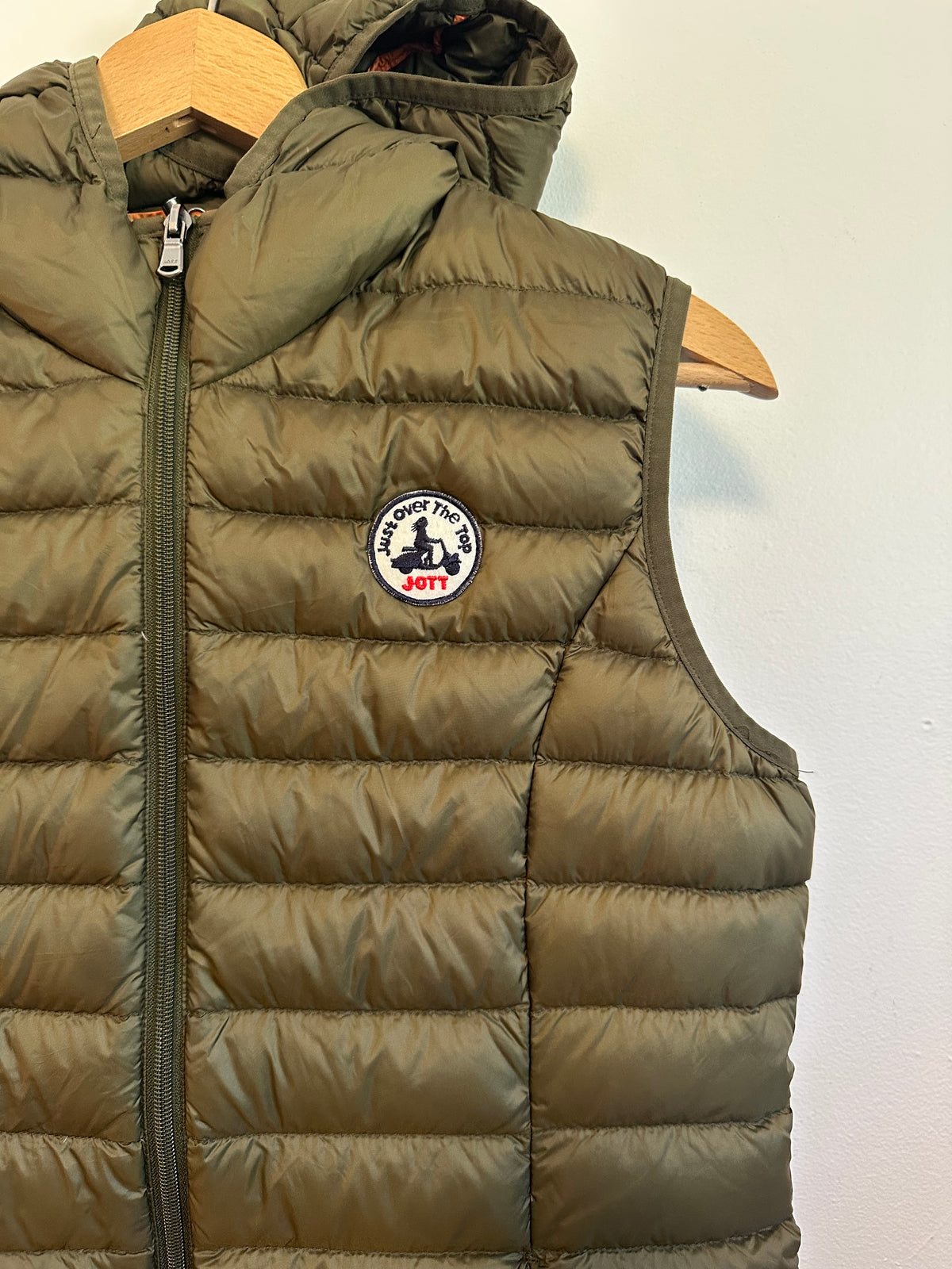 JOTT Just Over The Top Hooded Puffer Vest in Olive Green | Size Small