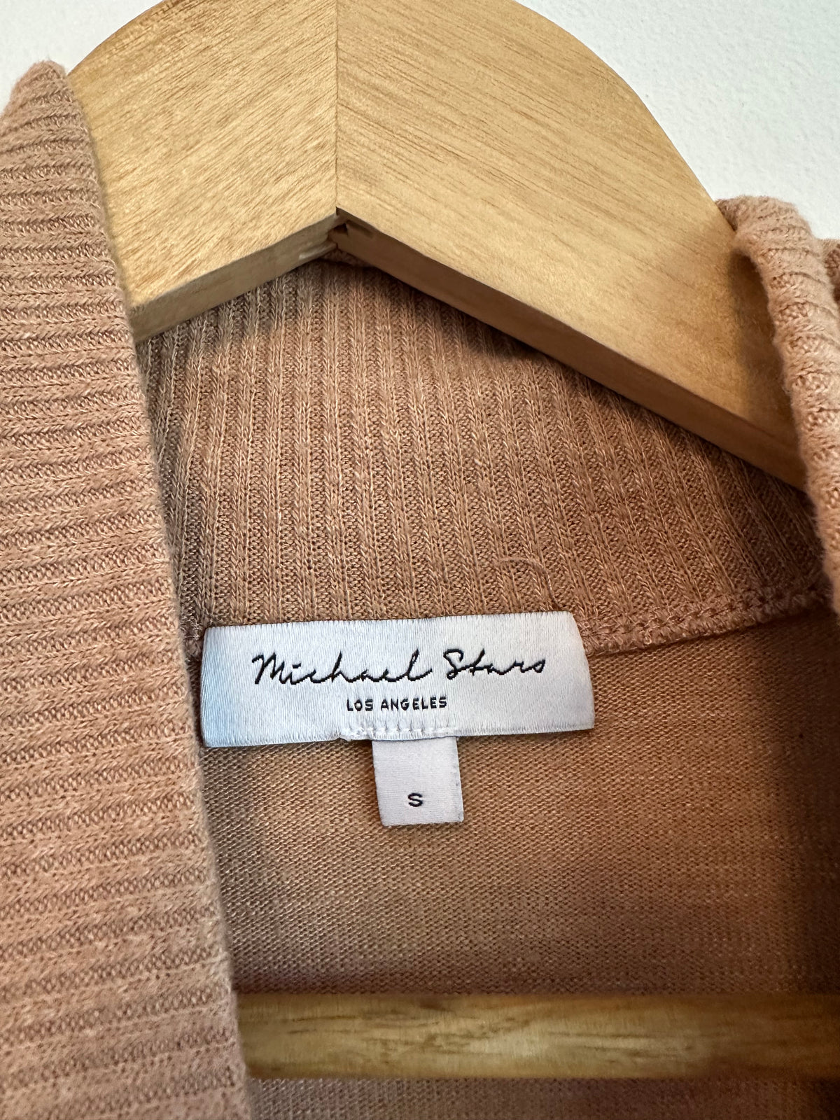 Michael Stars Camel Tan Snap Mock Neck Long Sleeve Slub Top | Size Small