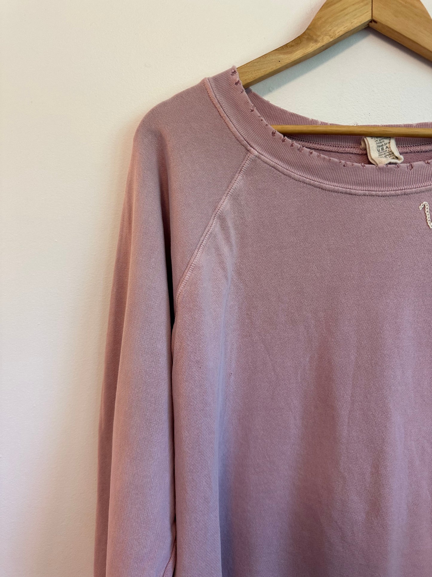 I Stole My Boyfriends Shirt "Vermont" Embroidered Sweatshirt in Dusty Mauve | Size M/L
