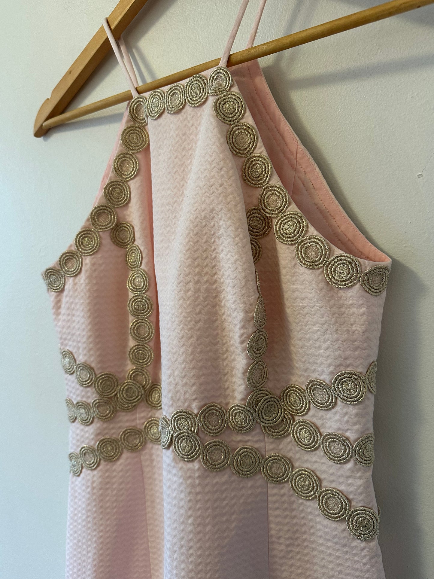 Lilly Pulitzer Pearl Paradise Pink Halter Shift Dress Gold Lace Detail | Size 2