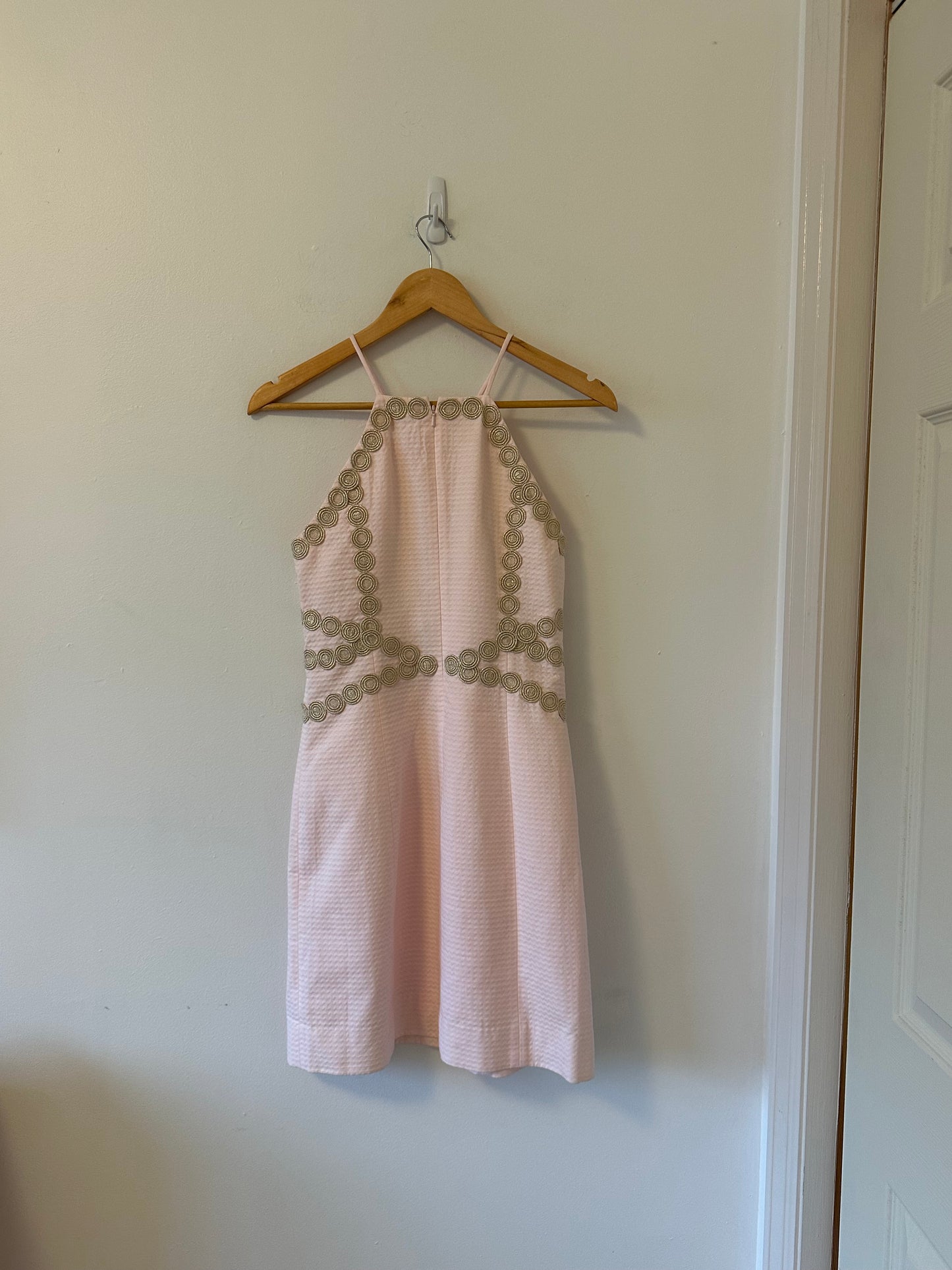 Lilly Pulitzer Pearl Paradise Pink Halter Shift Dress Gold Lace Detail | Size 2