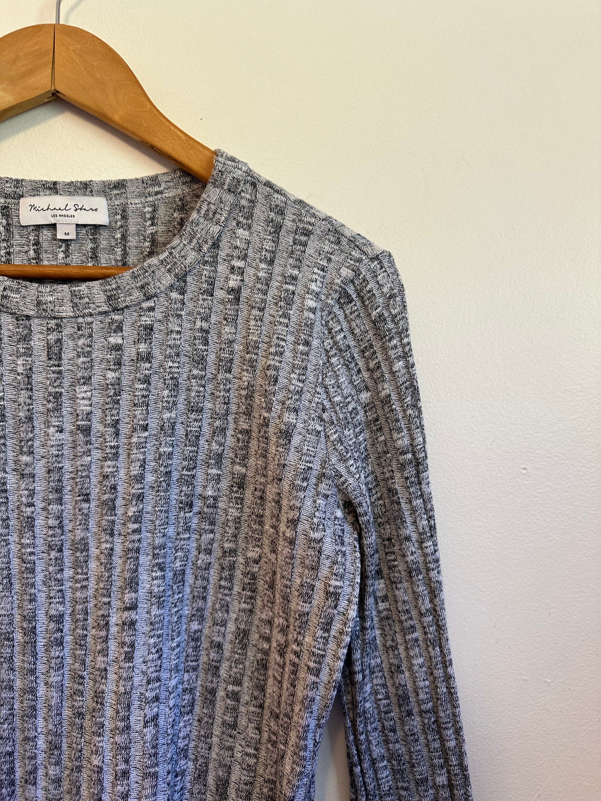 Michael Stars Grey Space Dye Ribbed Bell Sleeve Top | Size Medium