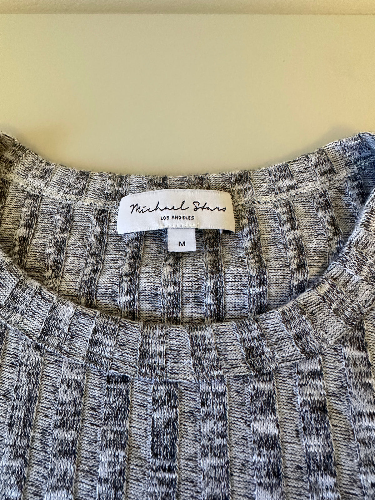 Michael Stars Grey Space Dye Ribbed Bell Sleeve Top | Size Medium