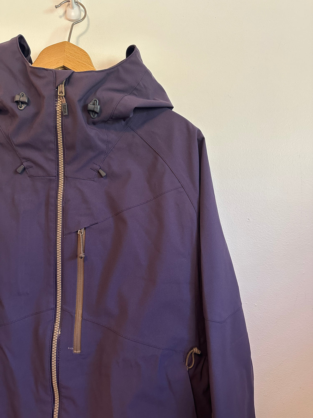 Flylow Vixen 2.1 Purple Ski and Snowboard Hardshell Jacket | Size Large
