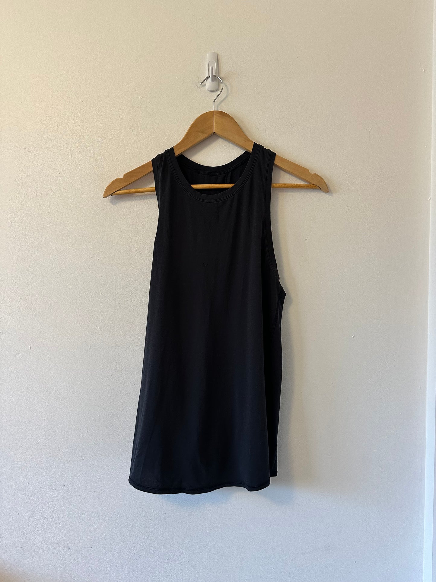 Lululemon Black Open Back Sleeveless Tank Top | Size Small