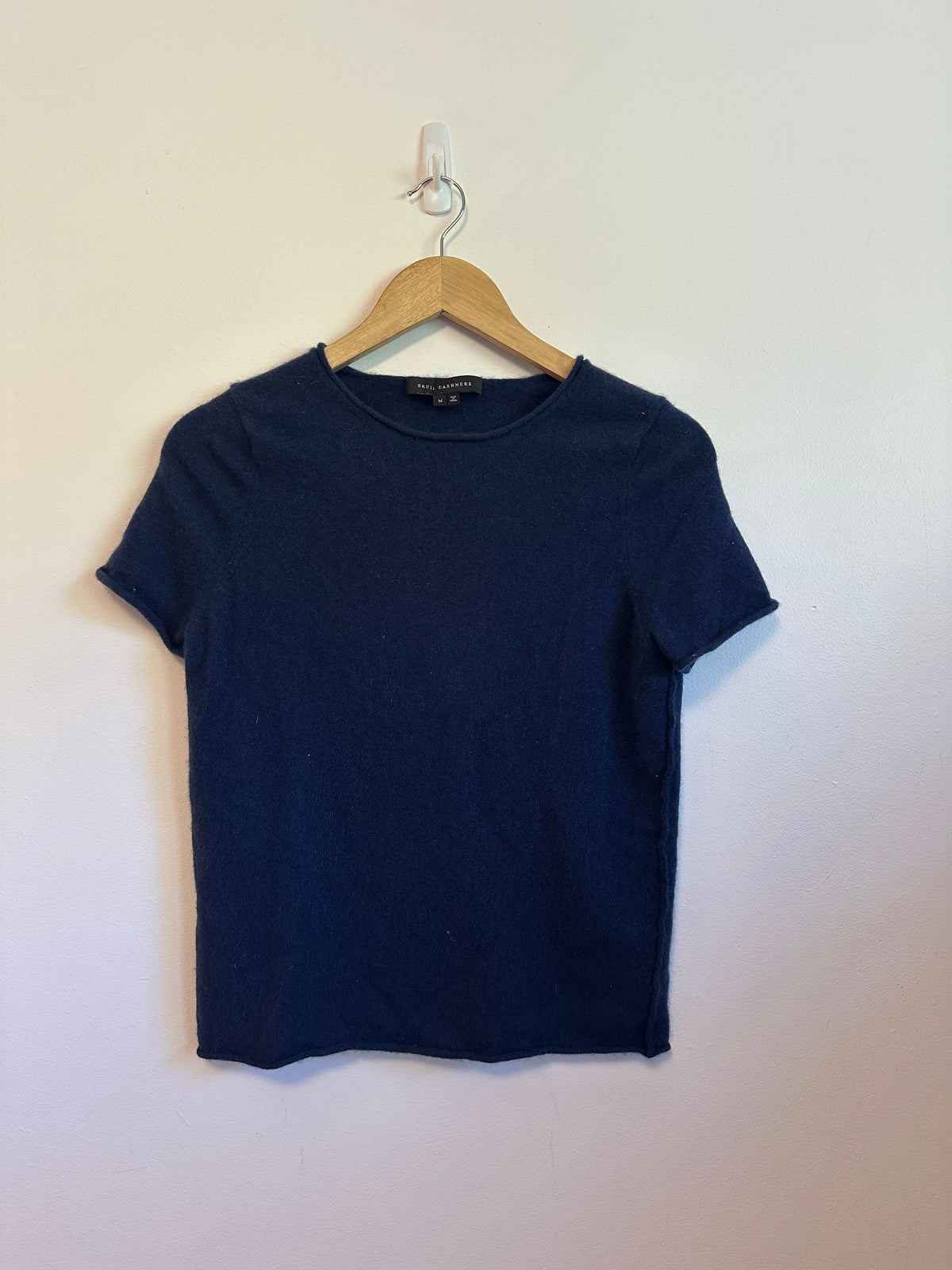 Skull Cashmere Navy Blue Cashmere Short Sleeve Skull Graphic Sweater | Size Medium