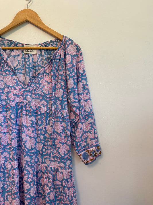SZ Blockprints Nila Cotton Tunic Dress in Blue and Pink Floral Block Print | Size Small