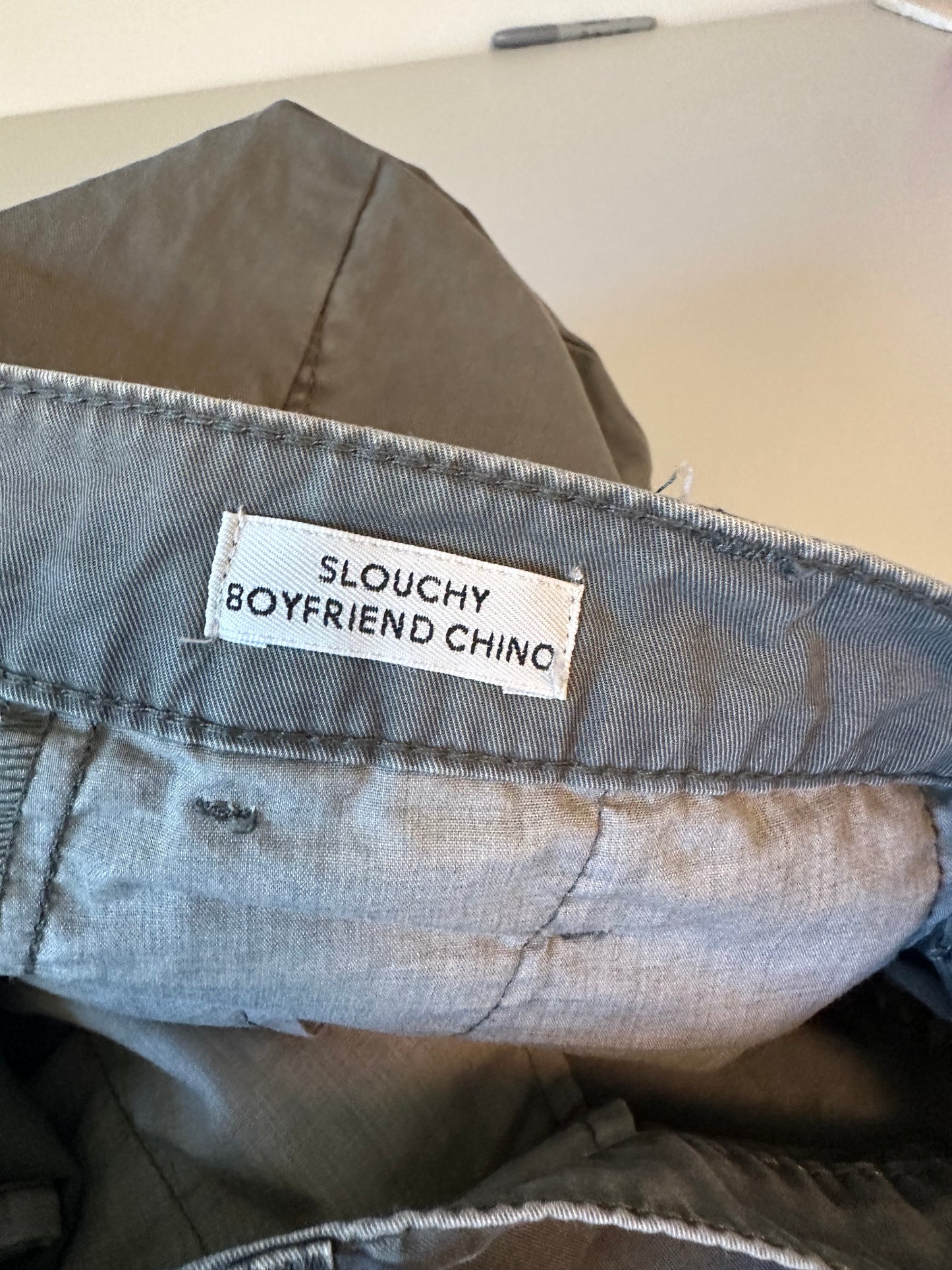 J. Crew Slouchy Boyfriend Chino Pants in Olive Green | Size 28
