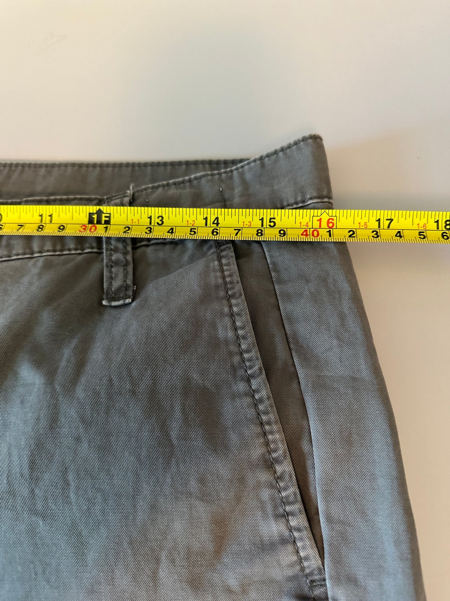 J. Crew Slouchy Boyfriend Chino Pants in Olive Green | Size 28