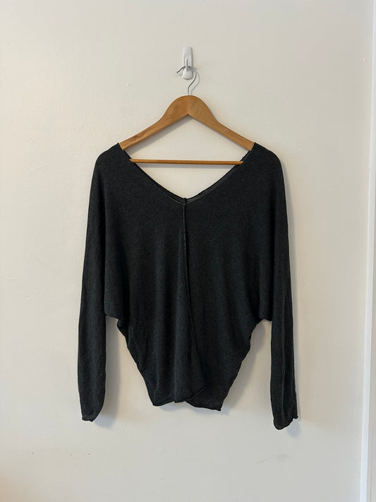 Venti6 Double V Dolman Sleeve Lightweight Charcoal Gray Sweater | Size Small