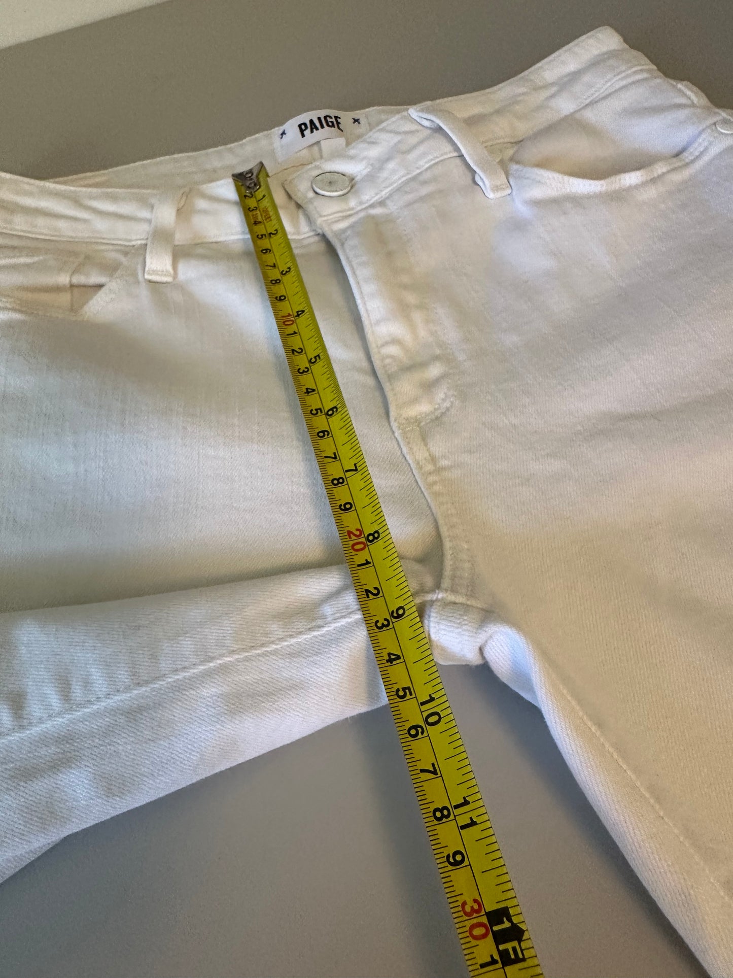 PAIGE Brigitte Slim Boyfriend White Raw Hem Jeans | Size 29