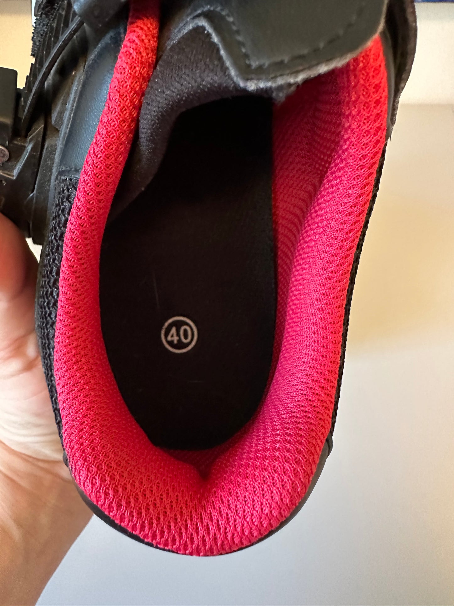 New Peloton Cycling Shoes in Black, White, and Red | Size 40