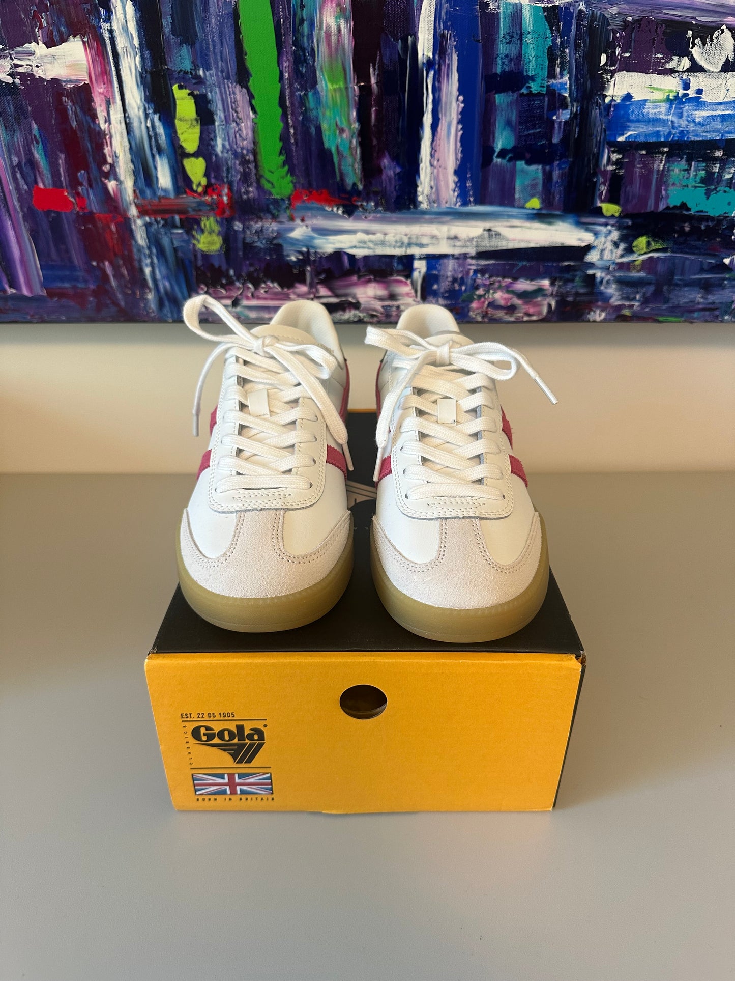 New in Box Gola Viper Leather Sneakers in Fuchsia Pink | Size 7