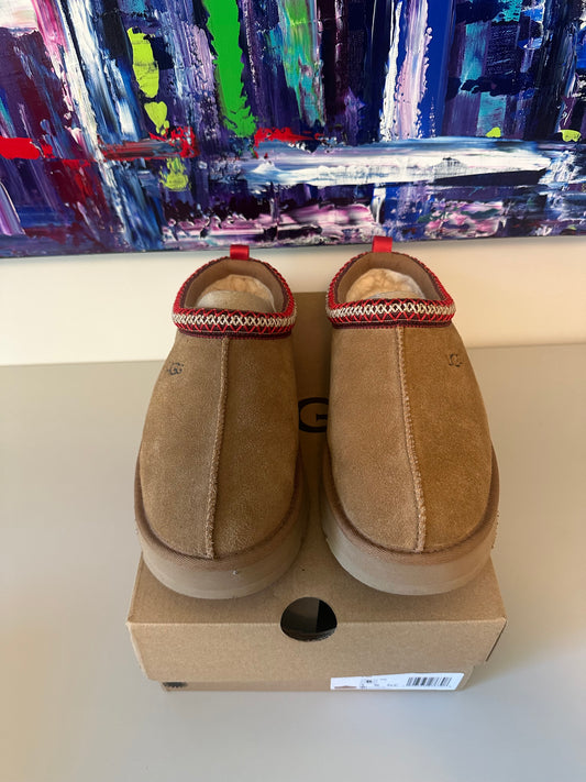 New in Box UGG Tazz Chestnut Suede Slippers | Size 6