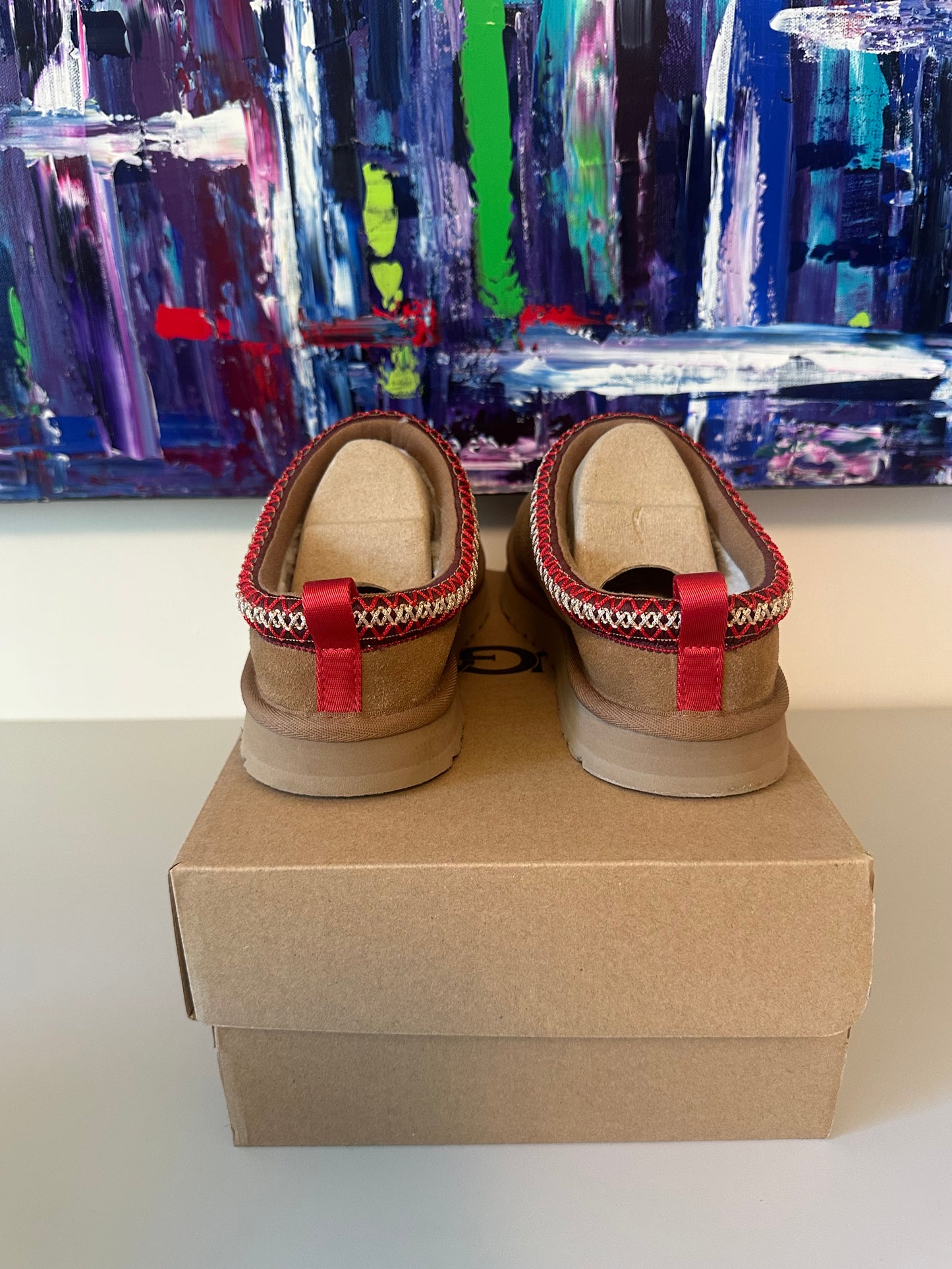 New in Box UGG Tazz Chestnut Suede Slippers | Size 6