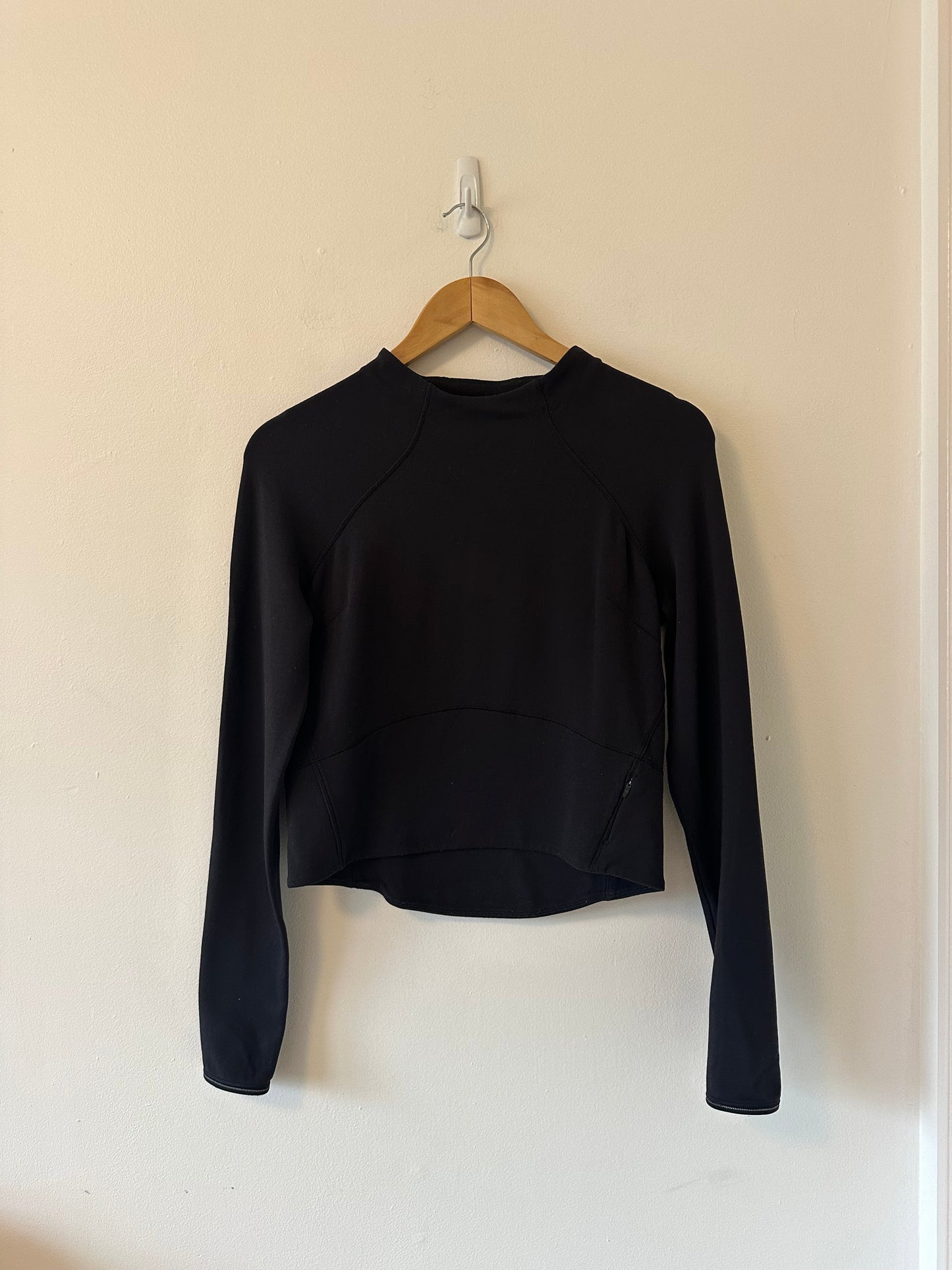 Lululemon Black Hill and Valley Mock Neck Long Sleeve Shirt | Size 6