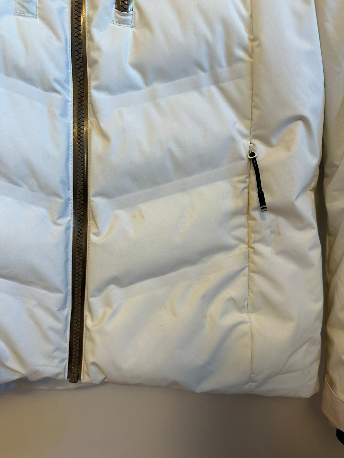 Rossignol Piste White Puffer Ski Jacket with Faux Fur Hood | Size M/L
