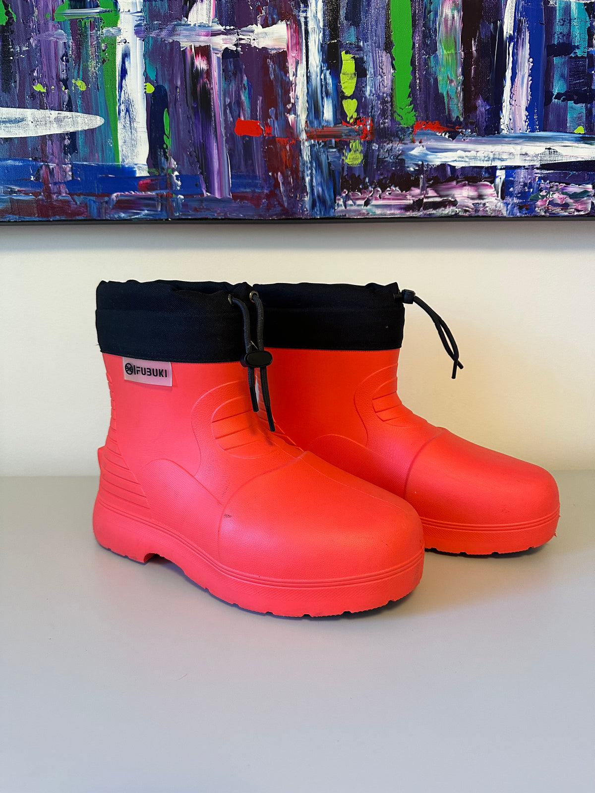 Fubuki Niseko 3.0 Low Neon Red Coral Winter Snow Boots | Size 43