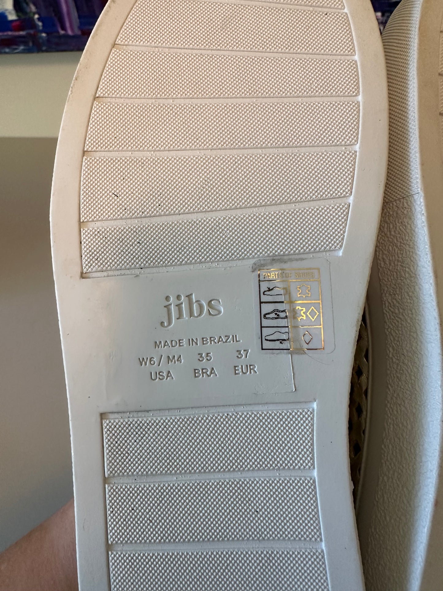 NWT Jibs Classic Gold Metallic Perforated Leather Slip On Sneakers | Size 6