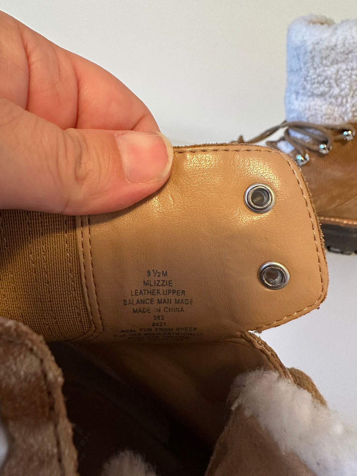 Marc Fisher Izzie Tan Suede Shearling Hiker Combat Boots | Size 9.5