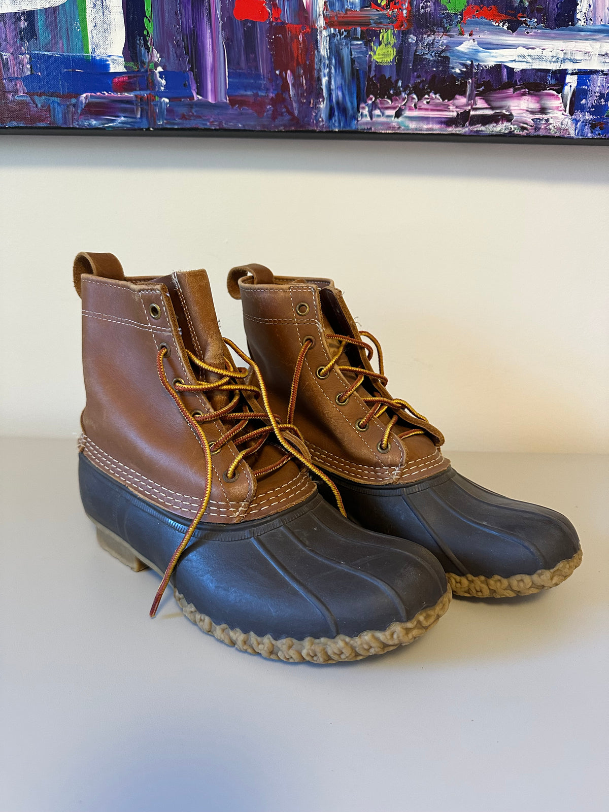 LL Bean 6 Inch Bean Boots in Tan Leather and Navy | Size 9