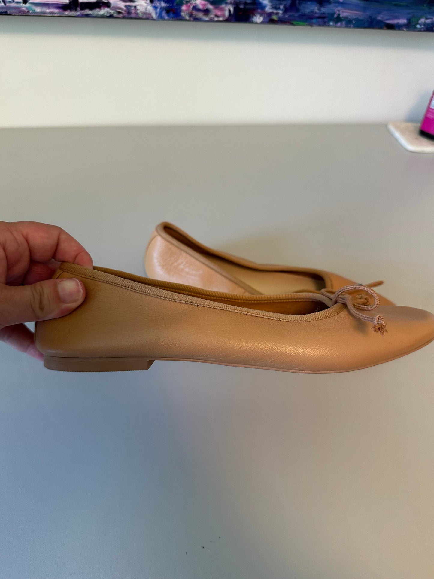 Loft Tan Leather Round Toe Bow Ballet Flats | Size 7