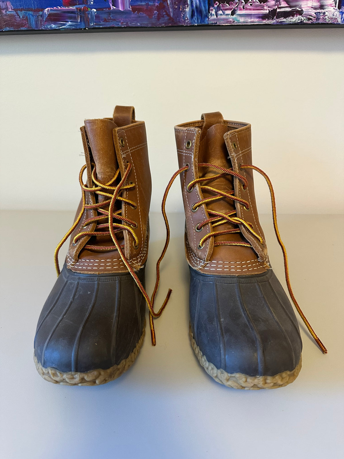 LL Bean 6 Inch Bean Boots in Tan Leather and Navy | Size 9