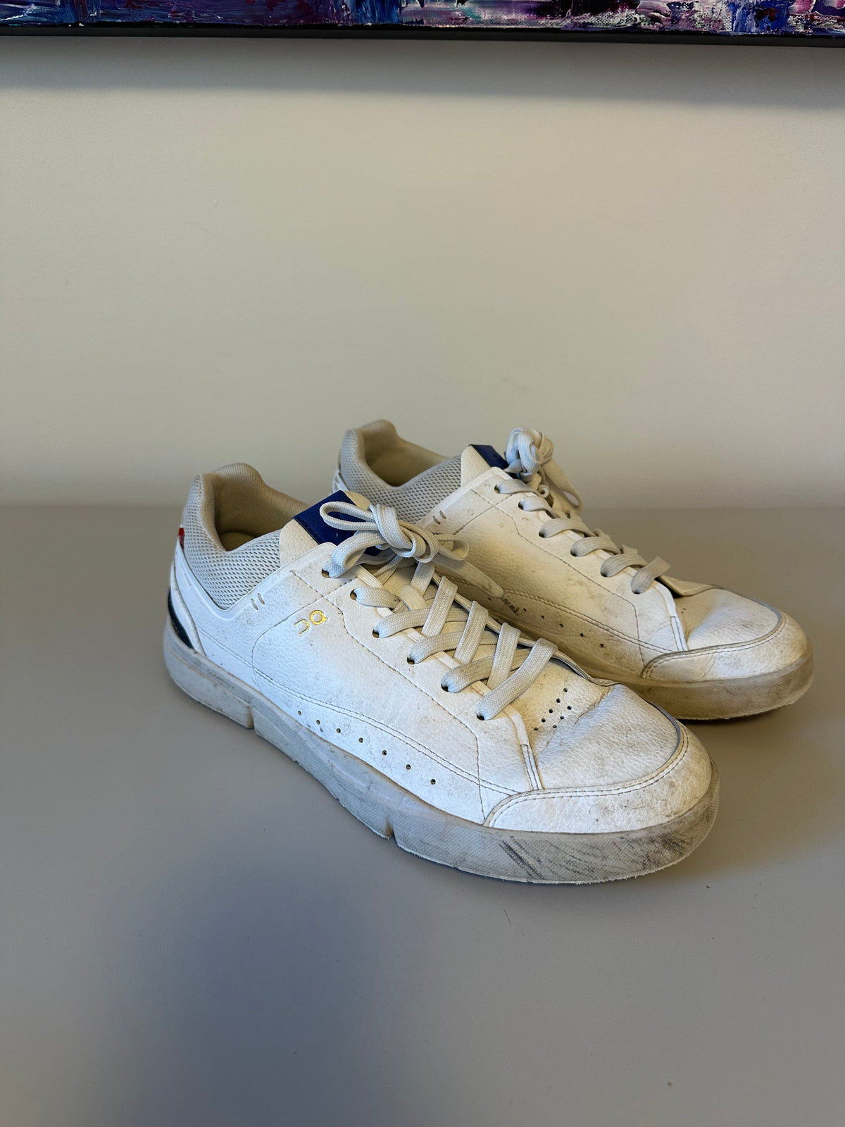 On Running The Roger Advantage Sneakers in White and Cobalt Blue | Size 9.5