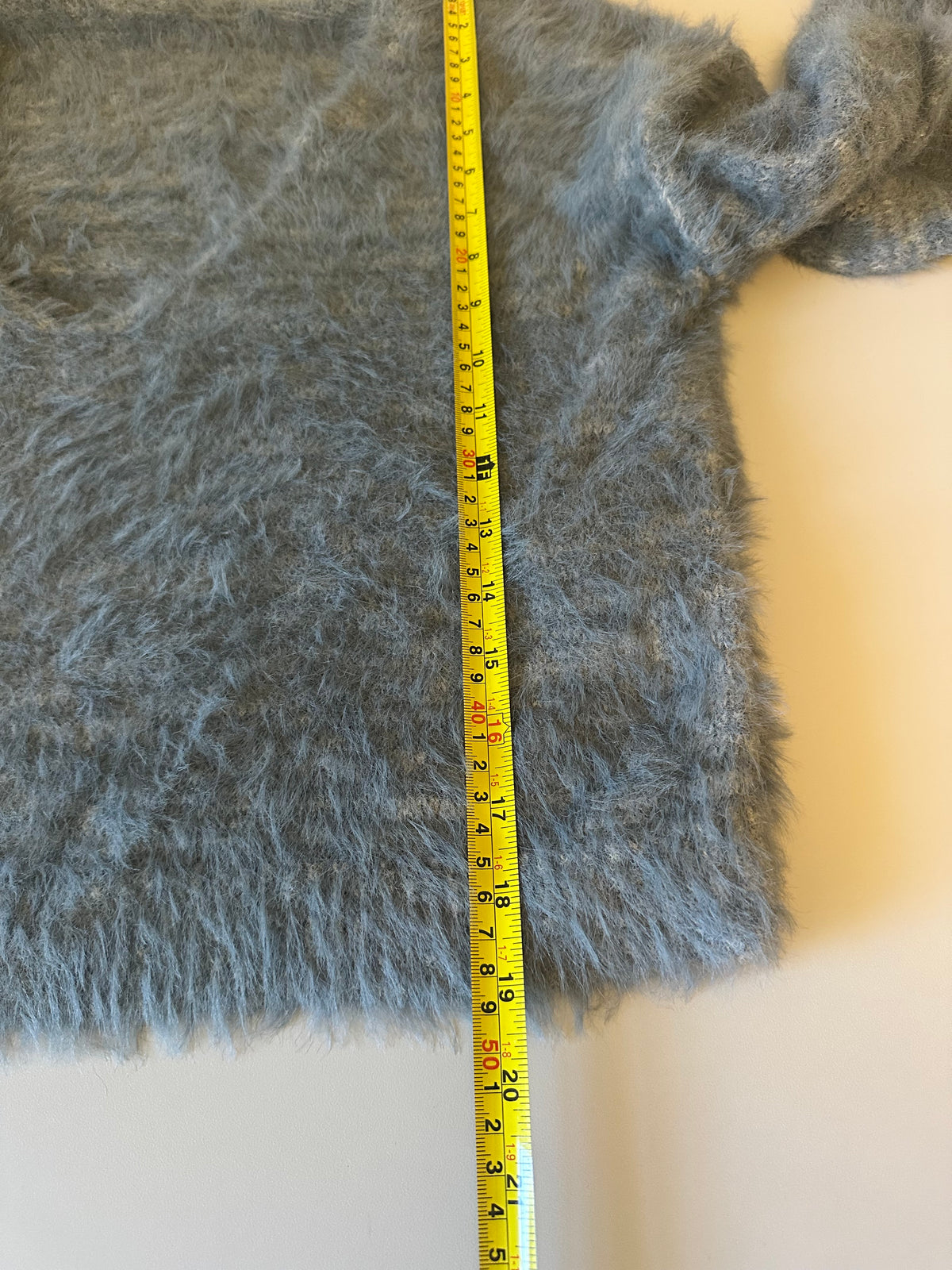 Free People Fuzzy Eyelash Knit V-Neck Sweater | Size XS