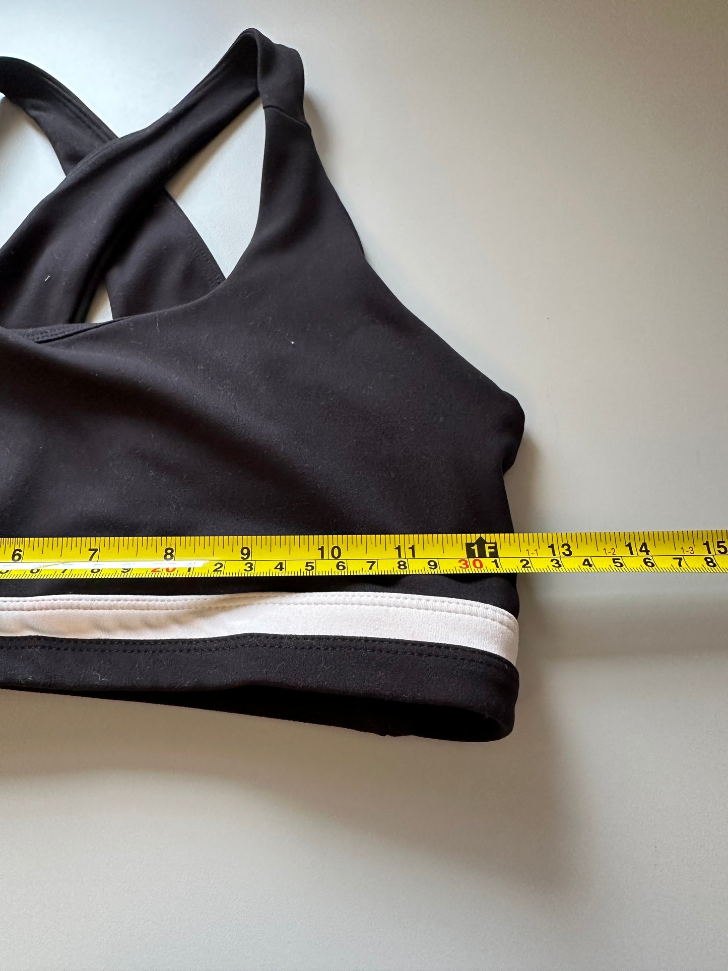 Seeav Butterly Black and White Sports Bra | Size Small