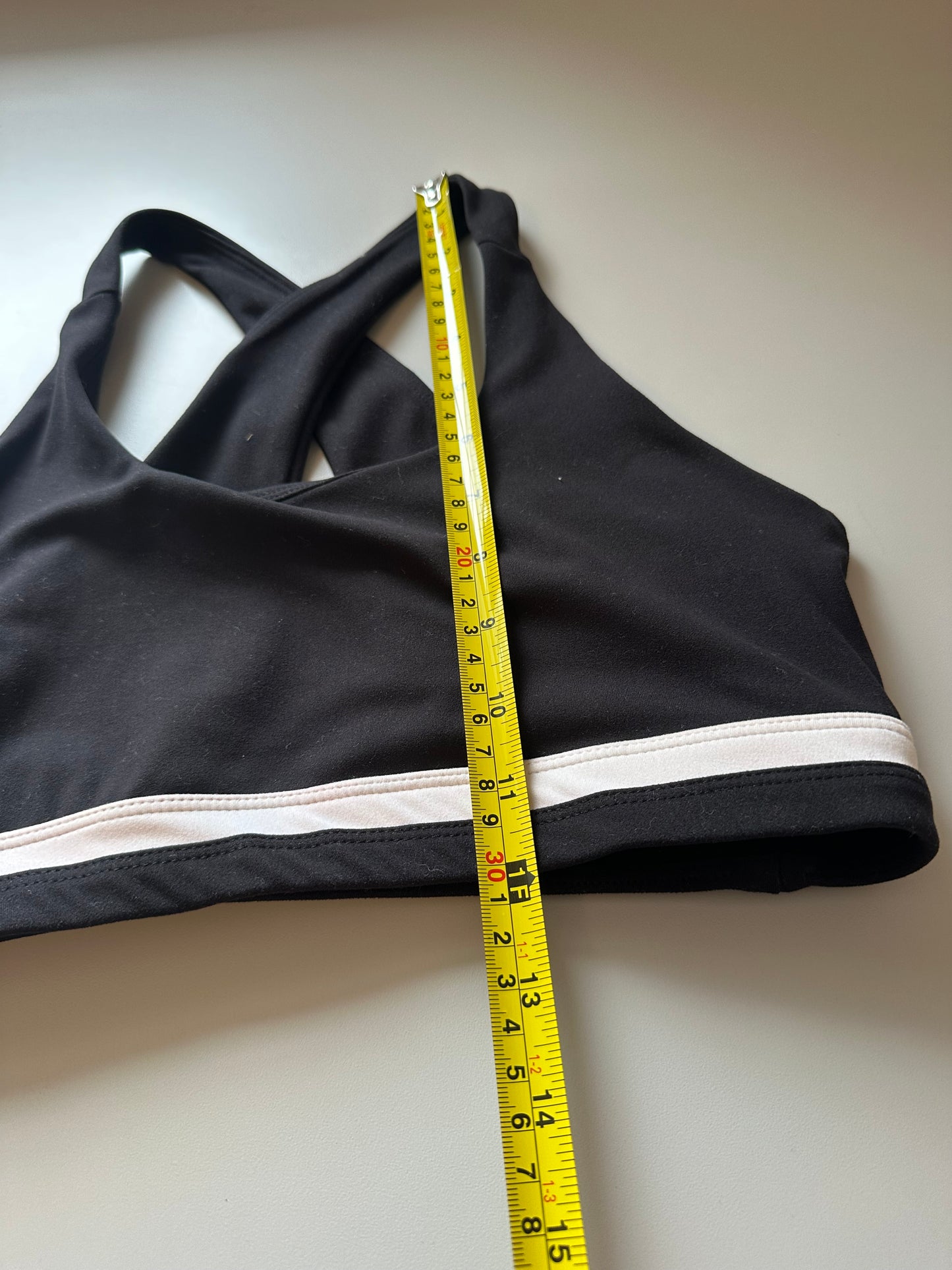 Seeav Butterly Black and White Sports Bra | Size Small