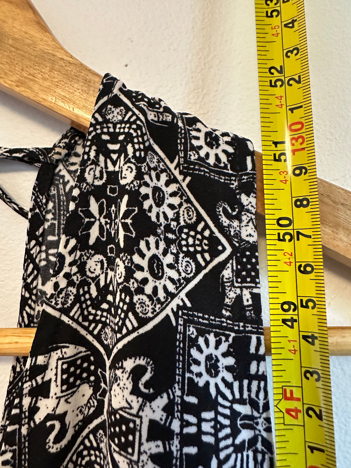 Love Tree Black and White Elephant Print Sleeveless Jumpsuit | Size Large