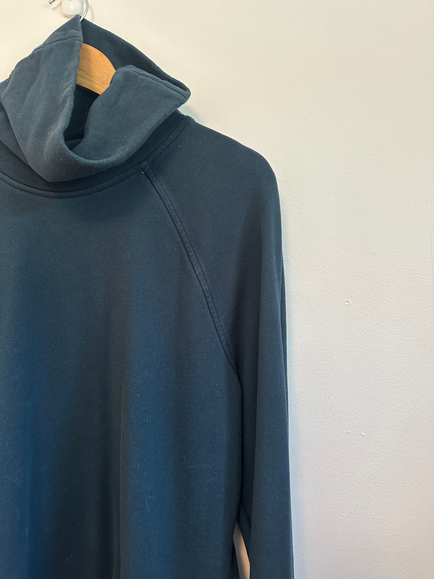 Lululemon Funnel Neck Sweatshirt in Dark Teal Green | Size 12