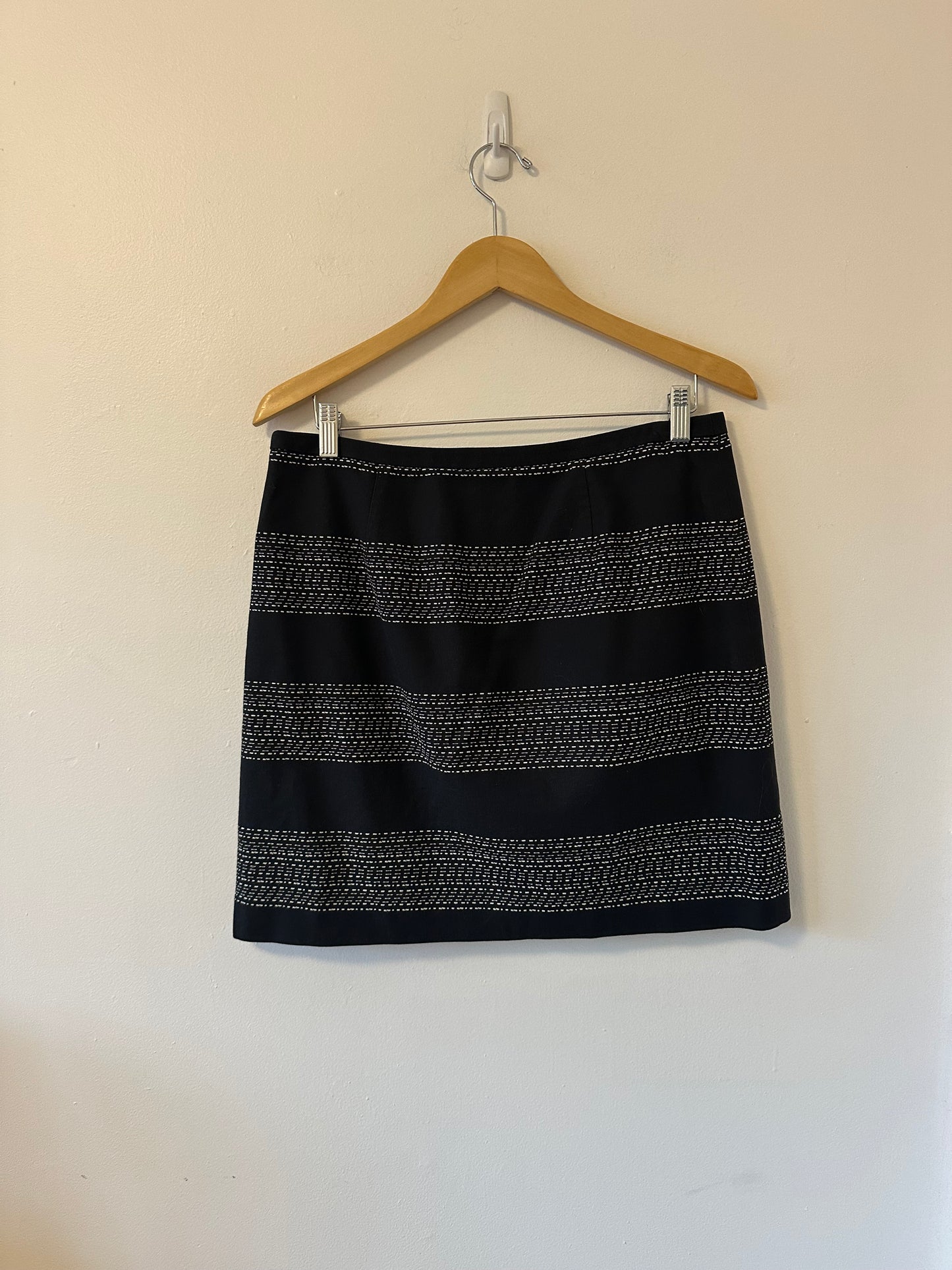 LOFT Cotton Embroidered Black and White Mini Skirt | Size 8