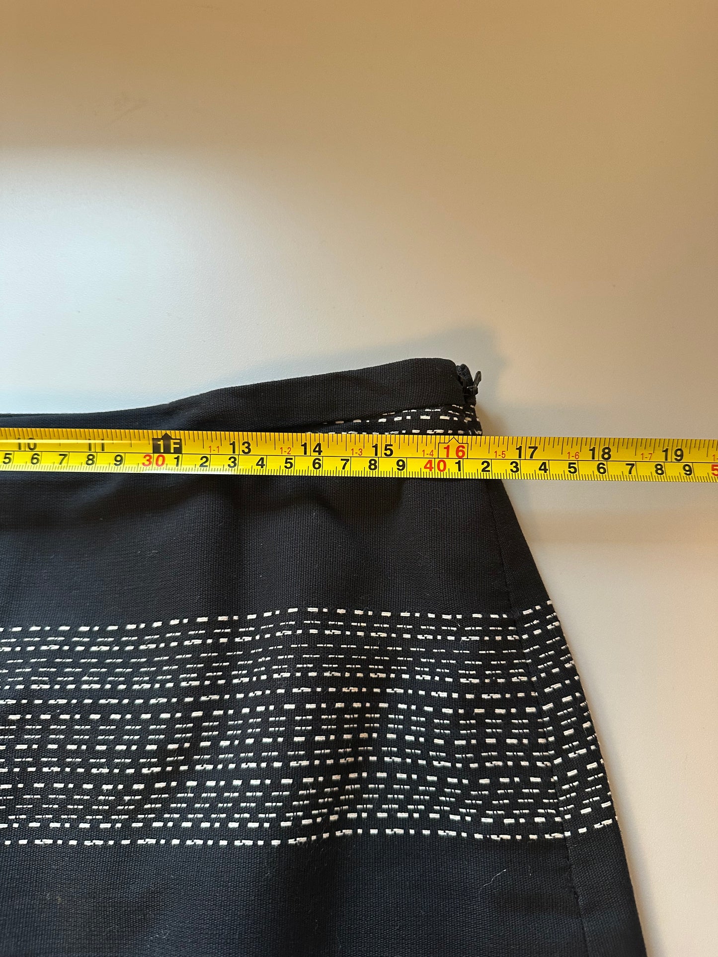 LOFT Cotton Embroidered Black and White Mini Skirt | Size 8