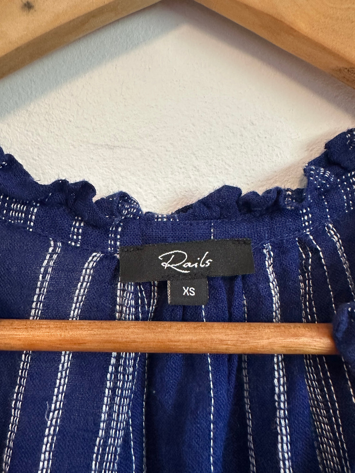 Rails Christy Navy Stripe Linen Blend Ruffle V-Neck Sleeveless Top | Size XS