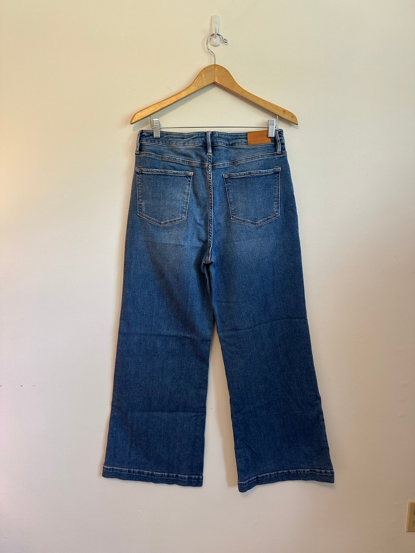 Dear John High Rise Wide Leg Jeans Medium Wash Jeans | Size 32