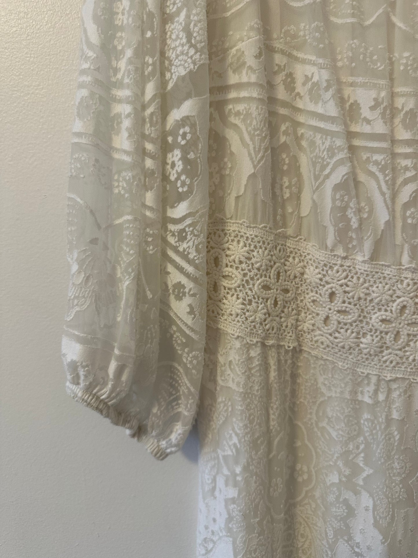 Anthropologie x Farm Rio Elliott Lace White Off the Shoulder Jumpsuit | Size Medium