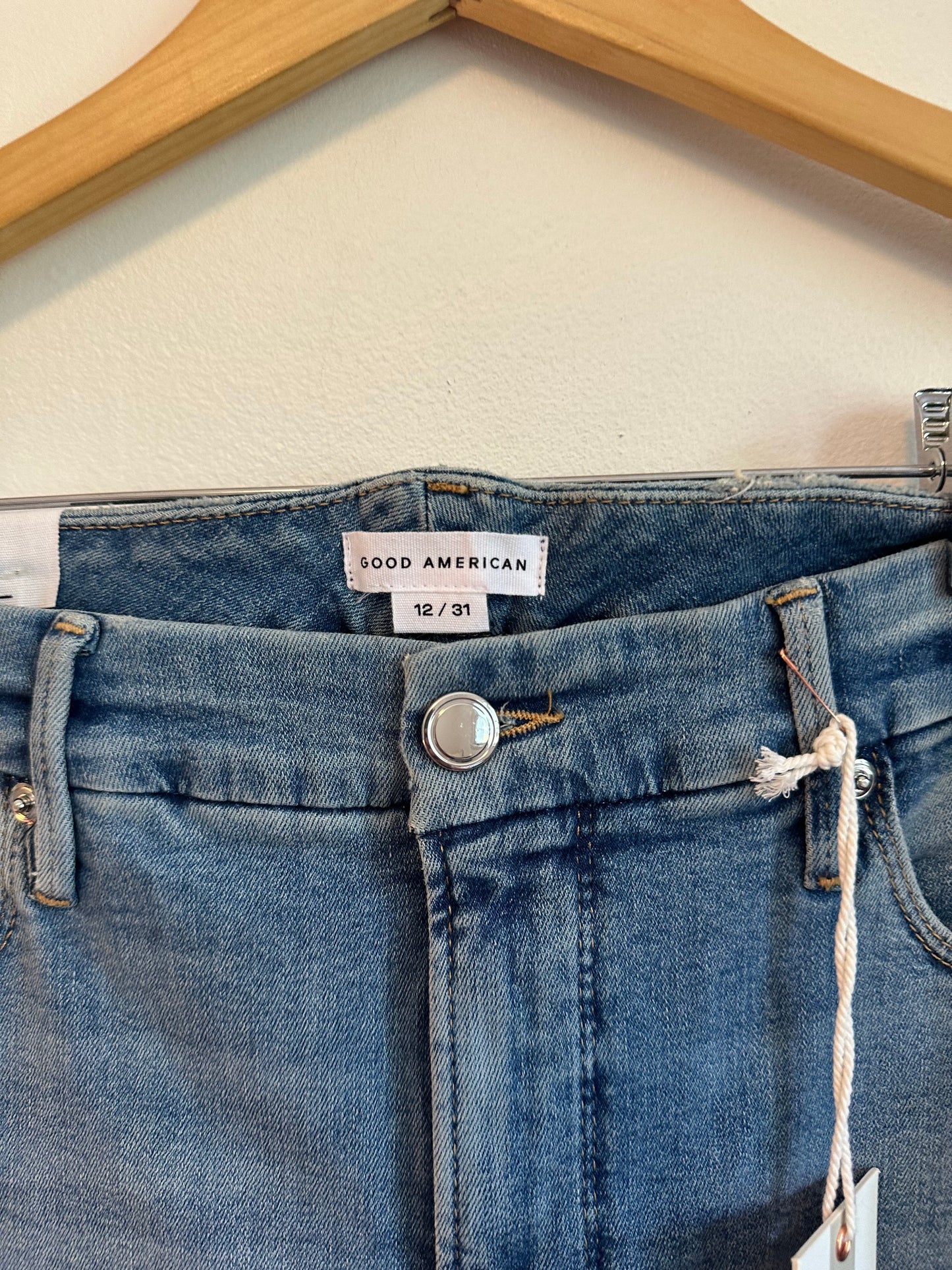 NWT Good American Good Legs Straight Distressed High Rise Jeans | Size 12