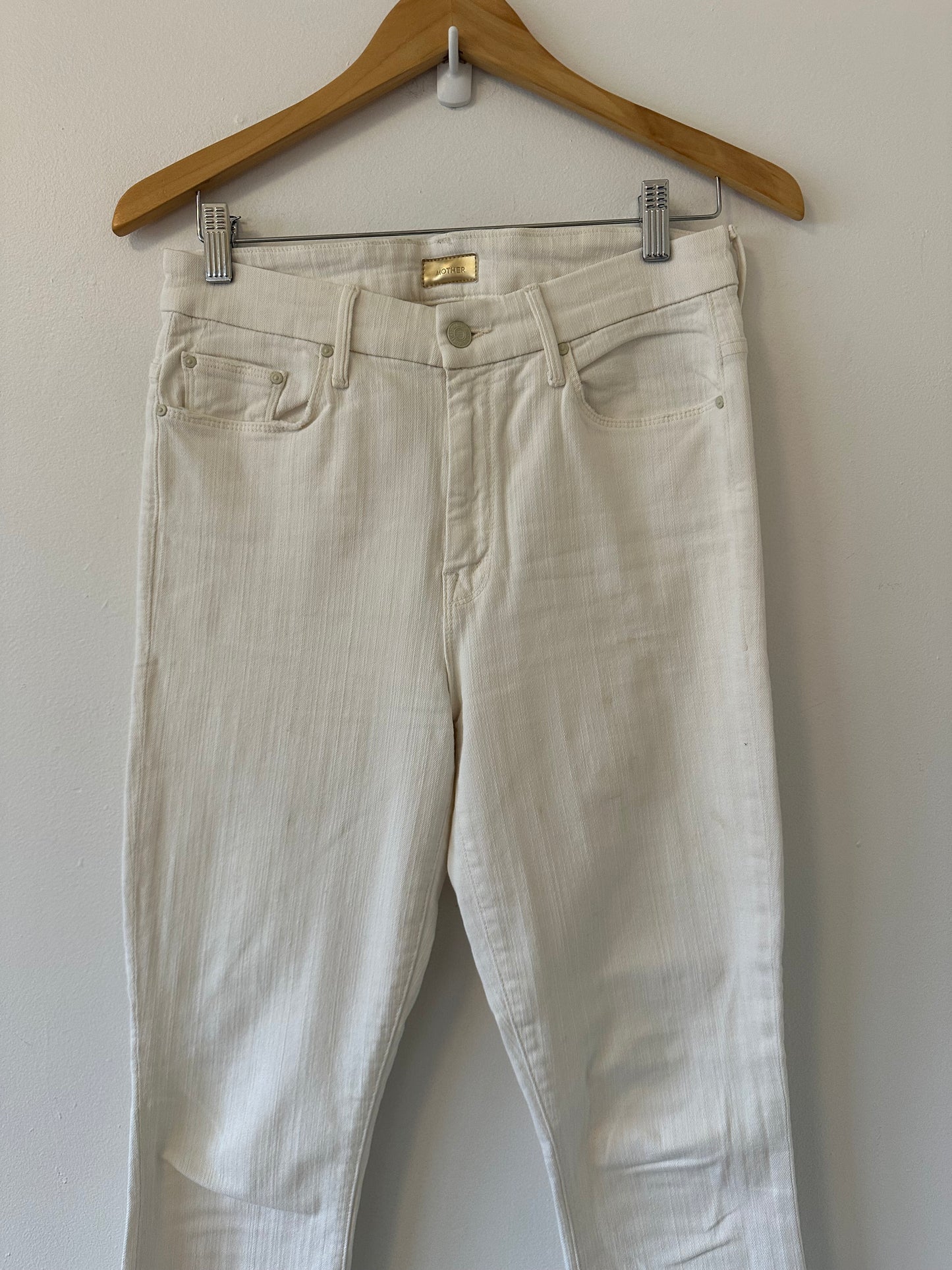 Mother Denim High Waisted Looker Ankle Fray in Whipping the Cream | Size 29