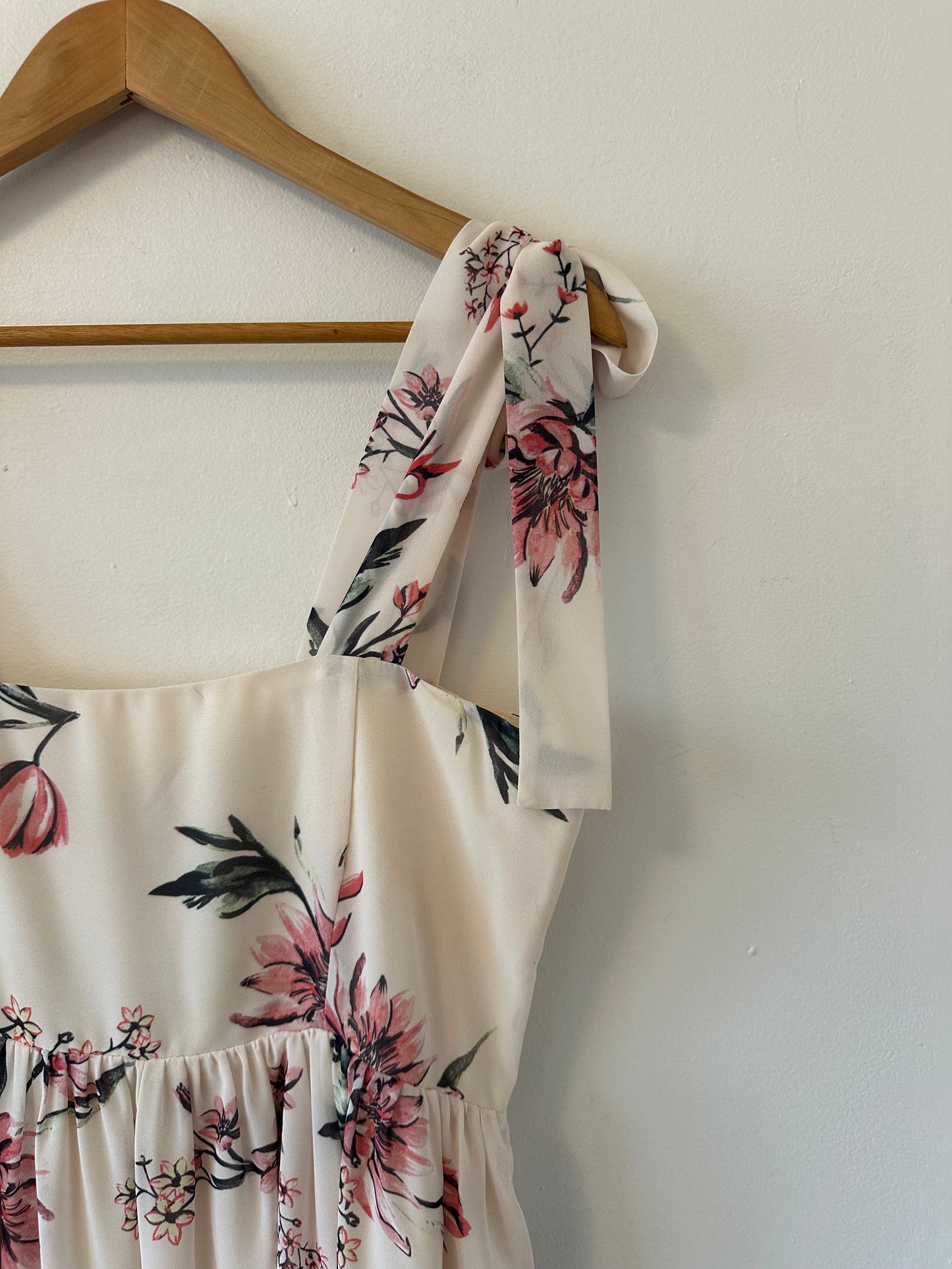 Yumi Kim Empire Waist Floral Midi Dress | Size Medium