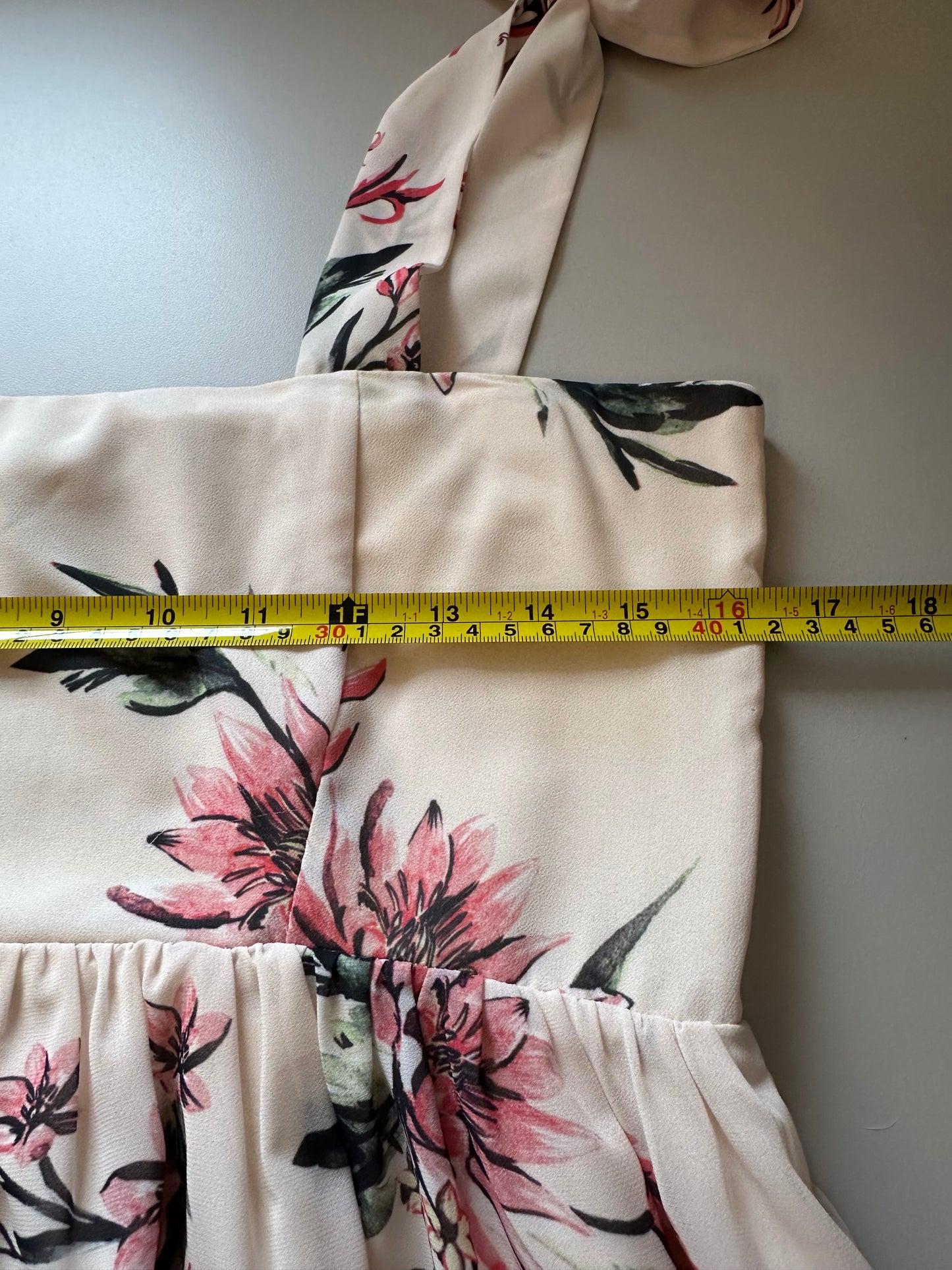 Yumi Kim Empire Waist Floral Midi Dress | Size Medium