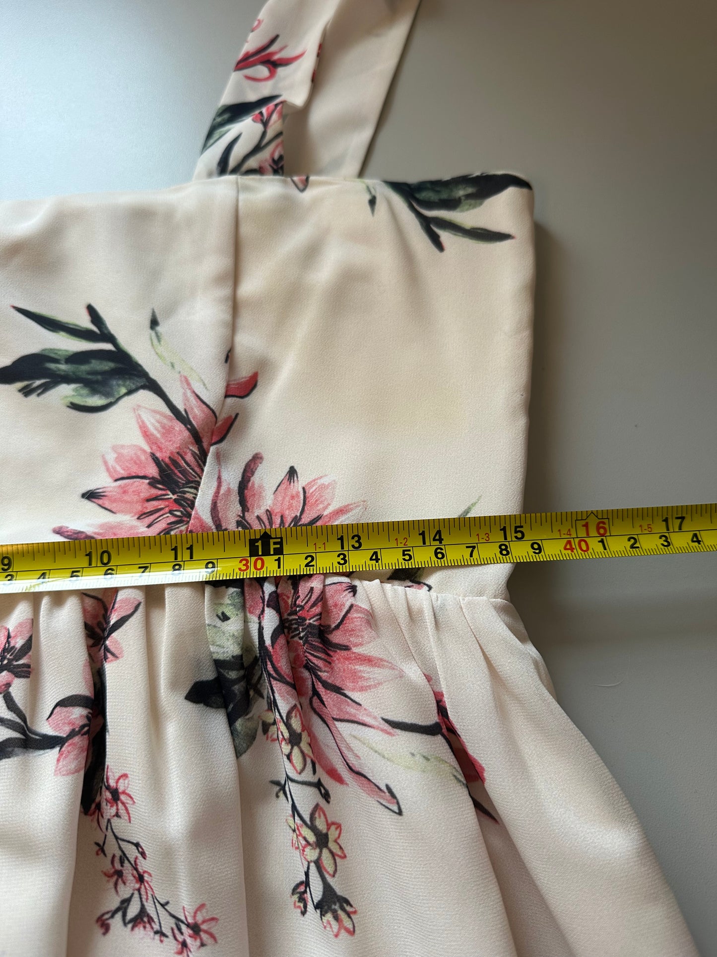 Yumi Kim Empire Waist Floral Midi Dress | Size Medium